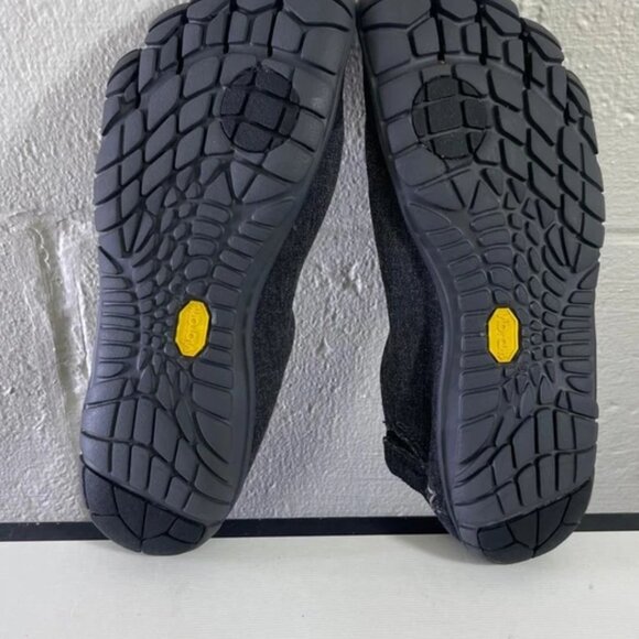 Vibram FiveFingers 14W6204 CVT-Hemp Grey Black Running Shoes Womens 36 EU/6.5 US - Picture 10 of 10